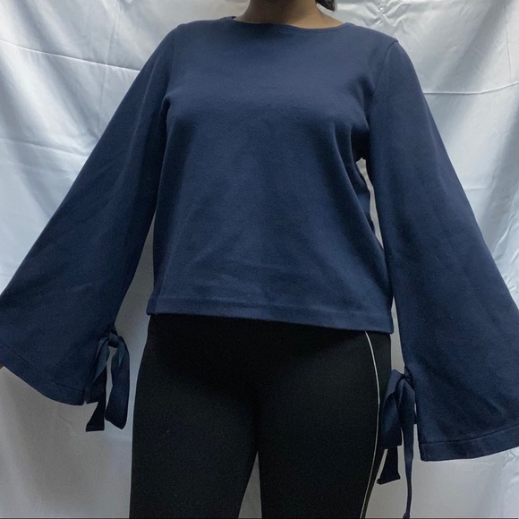 J. Crew Bell Sleeve Bow Navy Sweatshirt Size M - Picture 2 of 5